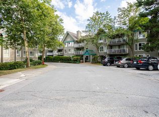 15140 108th Ave #303, Surrey, BC V3R0T9