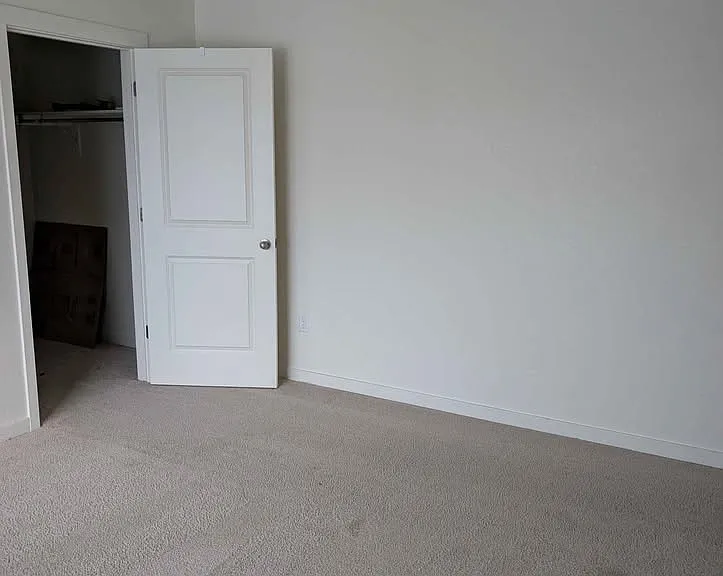 134 65th Ave #5 — Photo 3