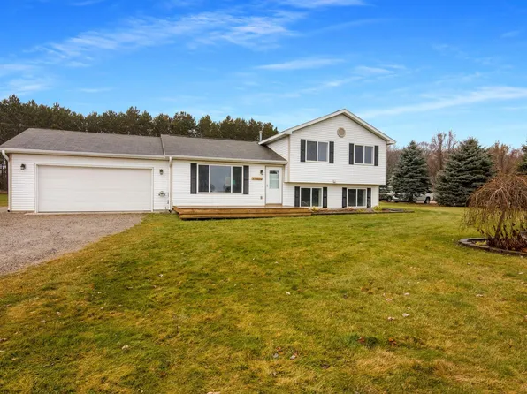 9532 Schichtel Rd, Kingsley, MI 49649