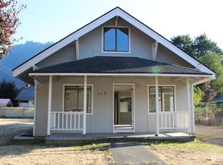 717 W Main Ave, Morton, WA 98356