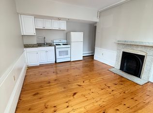 313 Essex St UNIT 103, Salem, MA 01970