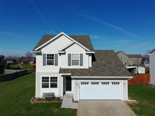 600 Sycamore Dr NW, Bondurant, IA 50035