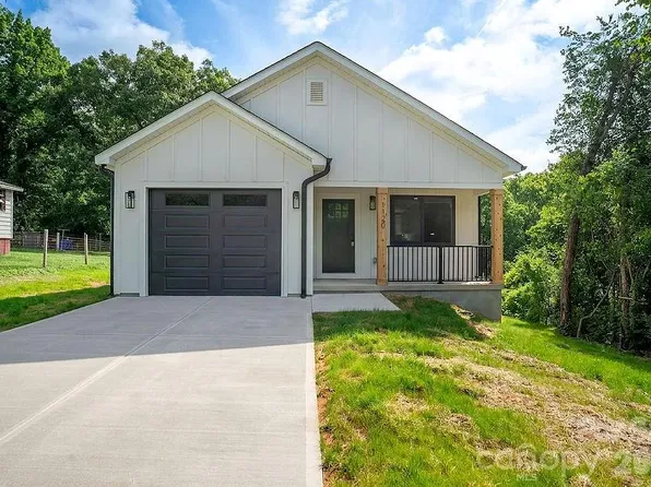 1120 Rosehill Dr, Lincolnton, NC 28092