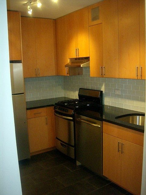1st image of 330 E 46th St APT 8C
