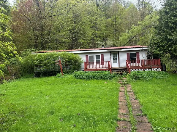 2323 Holman City Rd, Clayville, NY 13322