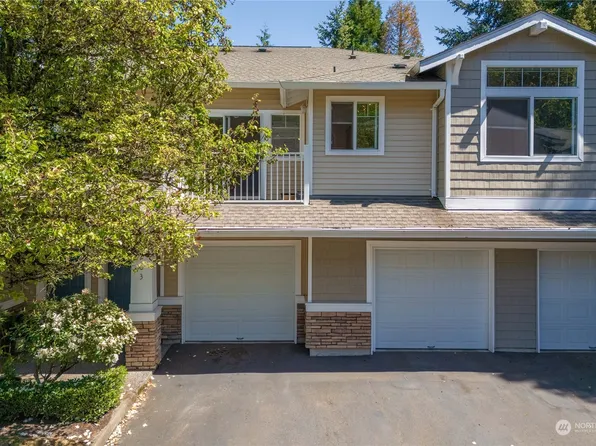 22118 41st Place S #203, Kent, WA 98032