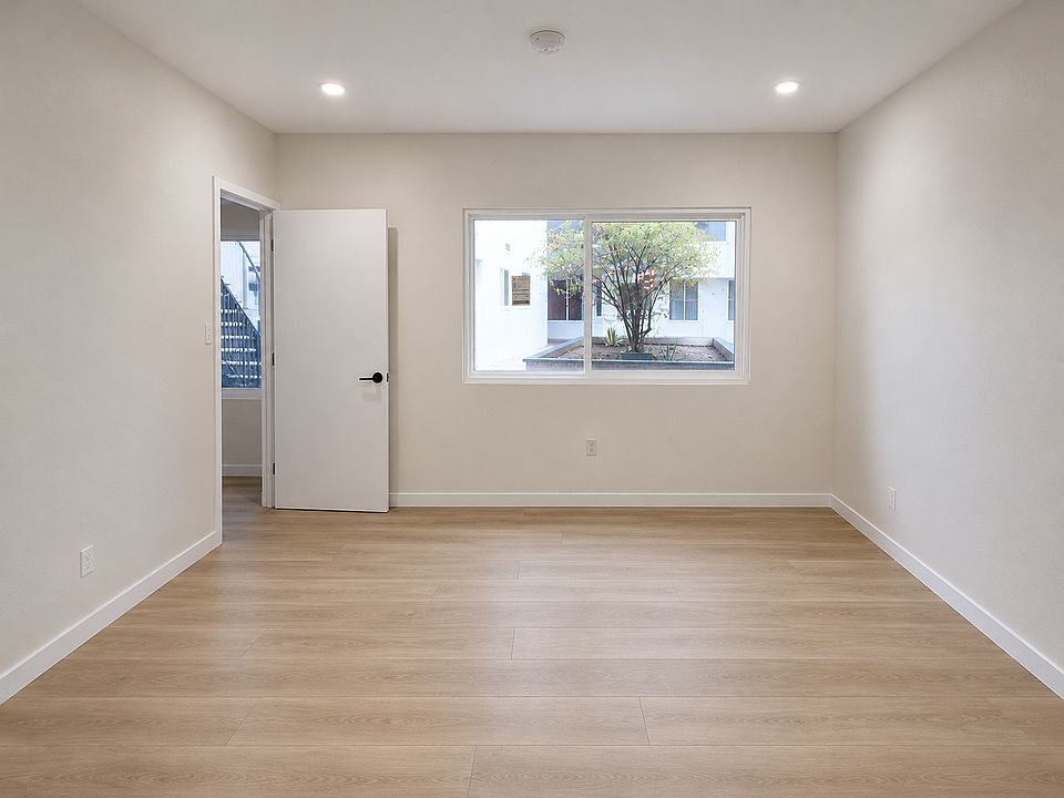 1st image of 9001 Orion Ave #9