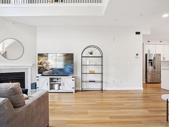 5th image of 7615 Garfield Ave APT 5