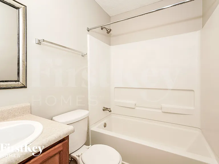 3149 Monterey Dr — Photo 14
