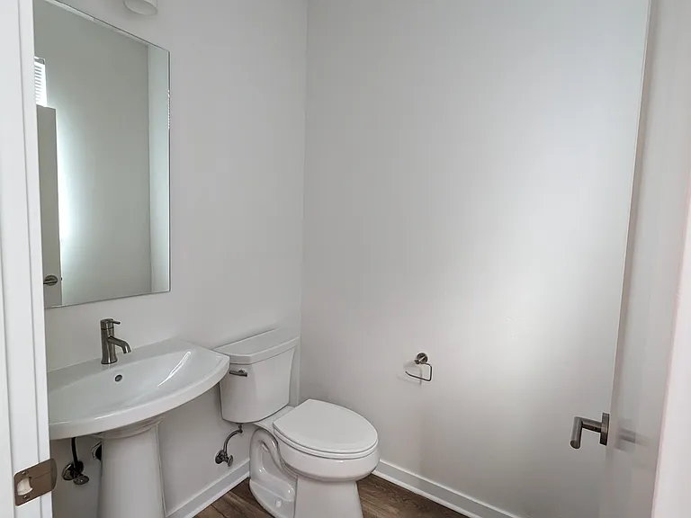 4132 SE Century Blvd — Photo 13