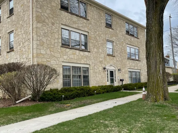 4205 N Olsen Ave APT 3, Milwaukee, WI 53211