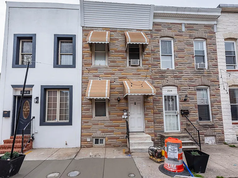 204 N Port St — Photo 19