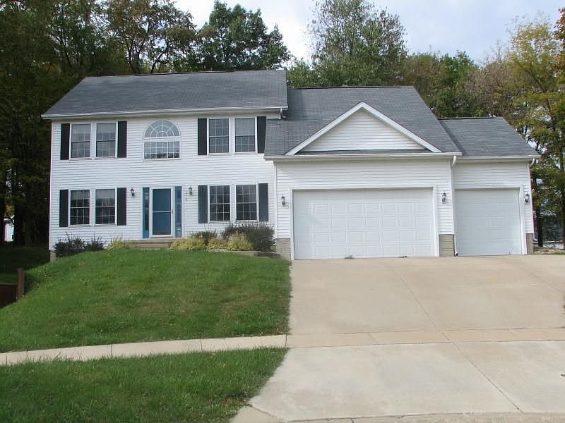 2nd image of 1718 Greenlefe Ct NW