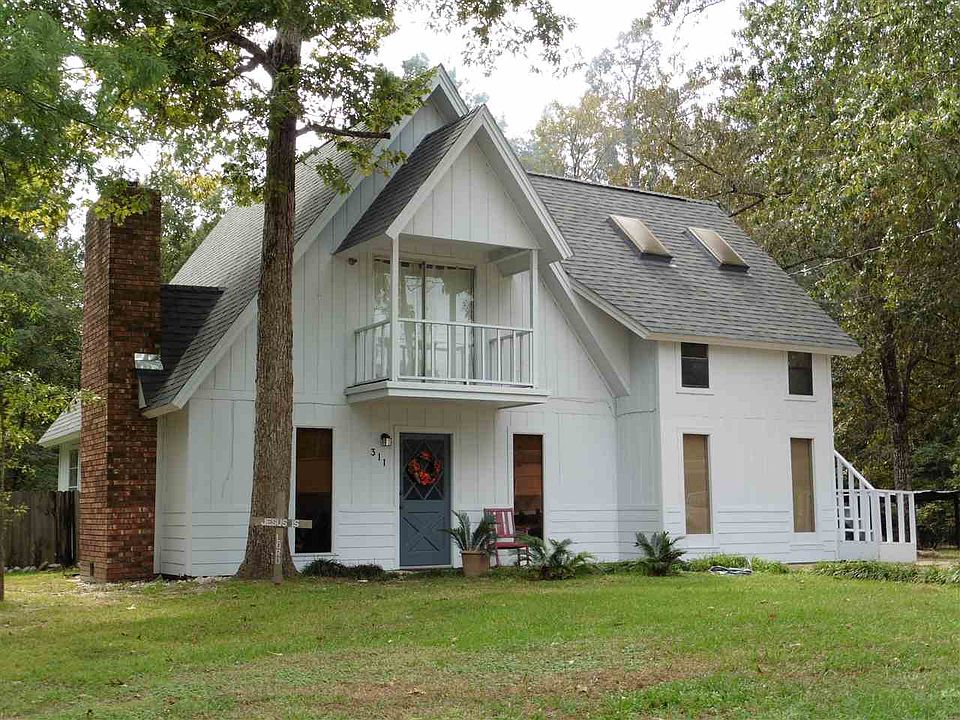 1st image of 311 Arney St