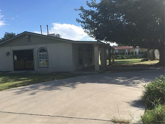 3rd image of 9413 Zorrillo Ln