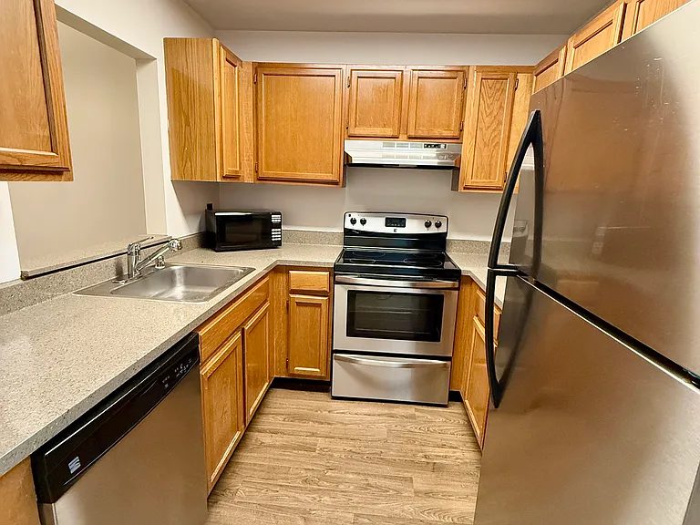 Vernon Homes — Photo 22