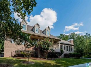 136 Kings Crest Ln, Pelham, AL 35124