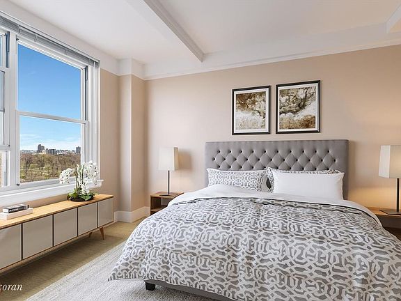 4th image of 410 Central Park W #15A
