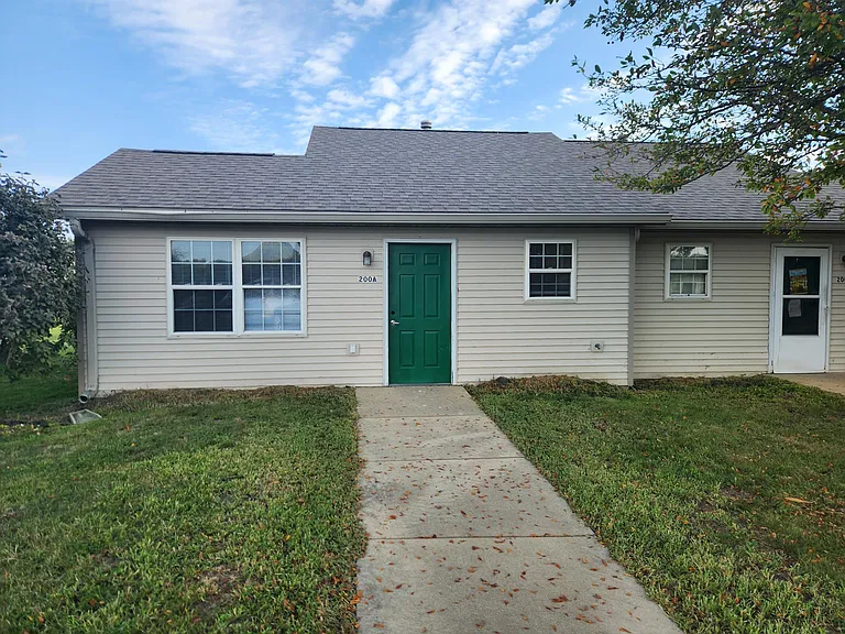 202 Nicholas Dr #B — Photo 24
