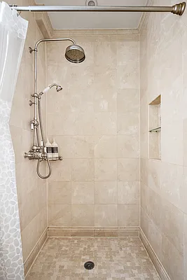 Sold by Compass | media 35