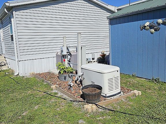 4th image of 1819 Seagrape St NE