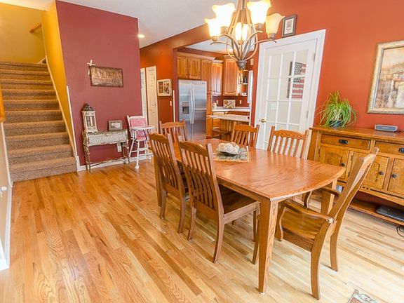4th image of 616 Mary Knoll Ln