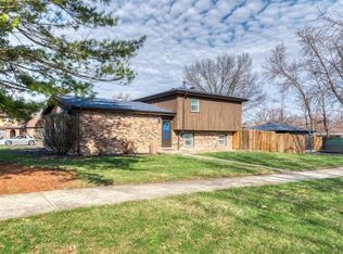 18724 Loomis Ave, Homewood, IL