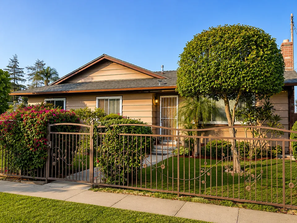4748 Muscatel Ave