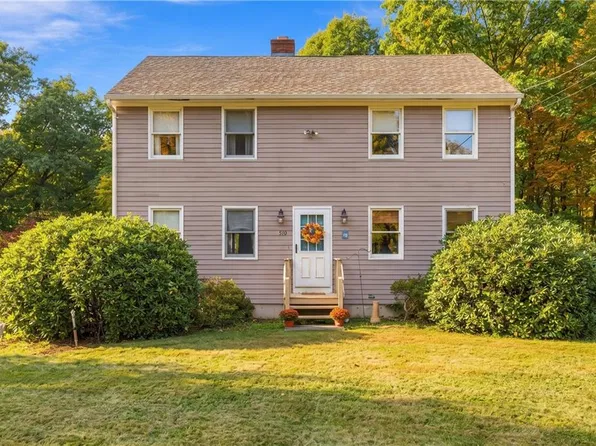 510 Maureen Cir, Burrillville, RI 02839
