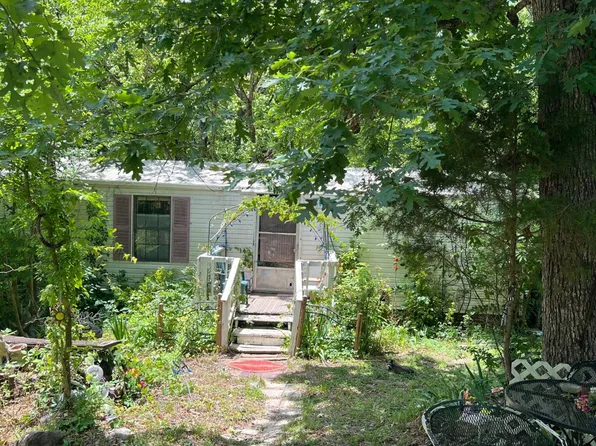 807 Marilyn Ct, Concord, NC 28025