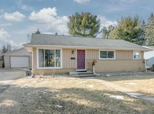 4406 Mandrake Rd, Madison, WI 53704