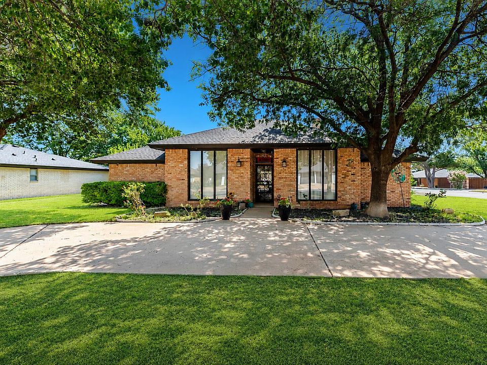 1st image of 2041 Longhorn Dr