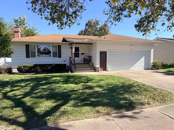 905 S 5th St, Fairfield, IA 52556