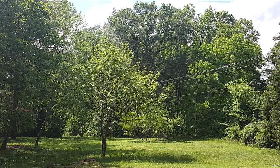 2nd image of 4031 Centralia Rd