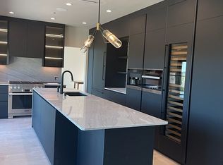 228 Saddlebow Rd, Bell Canyon, CA 91307