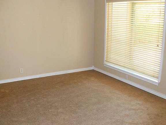 2nd image of 3608 Susan Dr