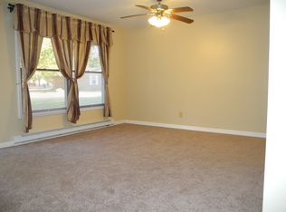 108 Kim St APT 2, De Soto, IL 62924