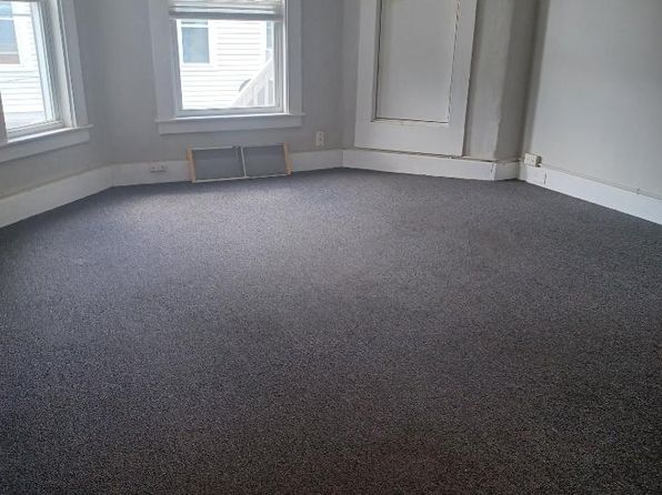 26 Sewall St APT 2