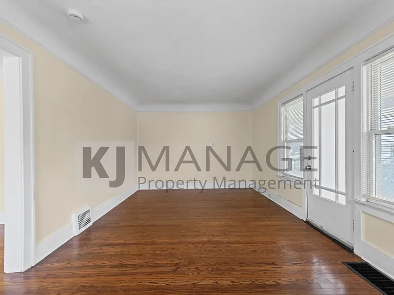 217 E Drayton St #1 — Photo 6