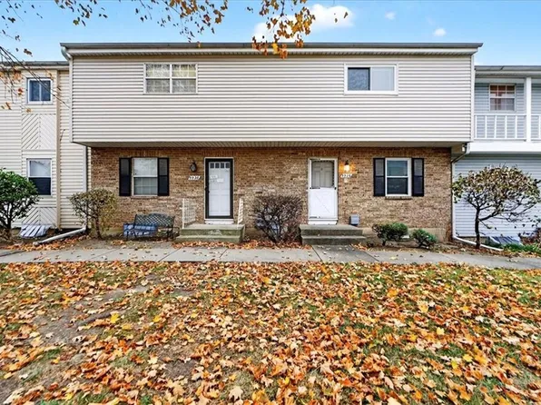 5926 E 129th St, Grandview, MO 64030