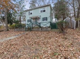 22 Medford Rd, Sound Beach, NY 11789