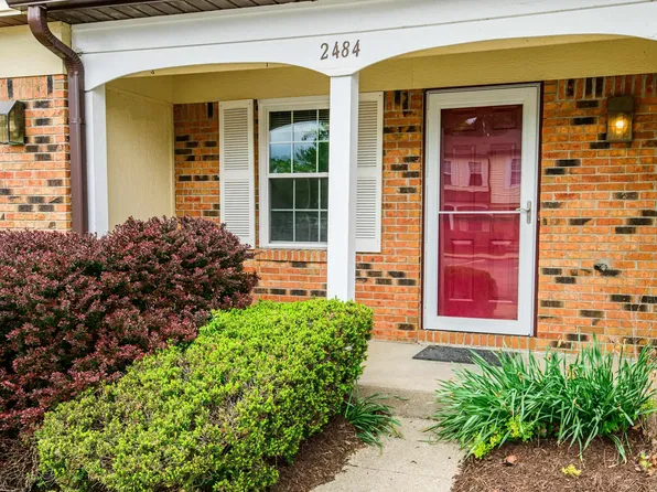 2484 S Brittany Ln, Bloomington, IN 47401
