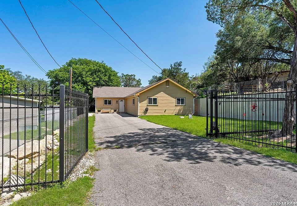 1st image of 735 Green Castle Pl