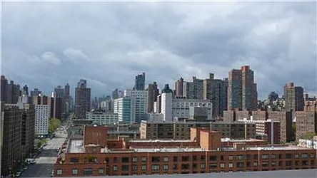Rented by R New York