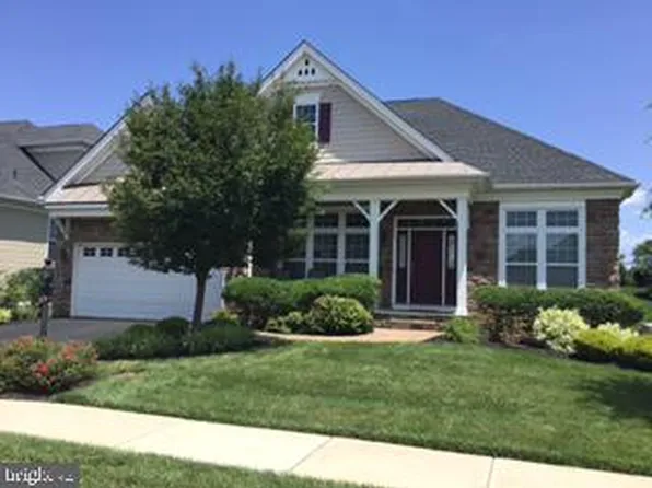 225 Magnolia St, Dresher, PA 19025