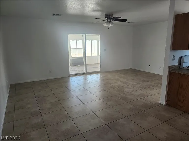 1213 Virgil St — Photo 5
