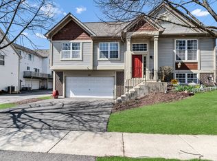 1650 Orchard Ct, West Chicago, IL 60185