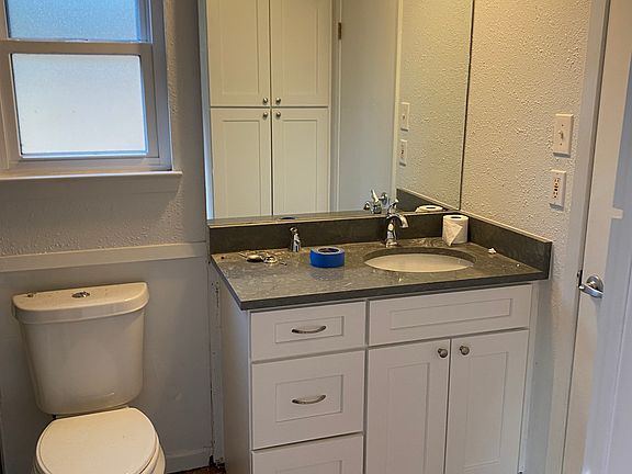 4th image of 12002 Pollyanna Ave #B