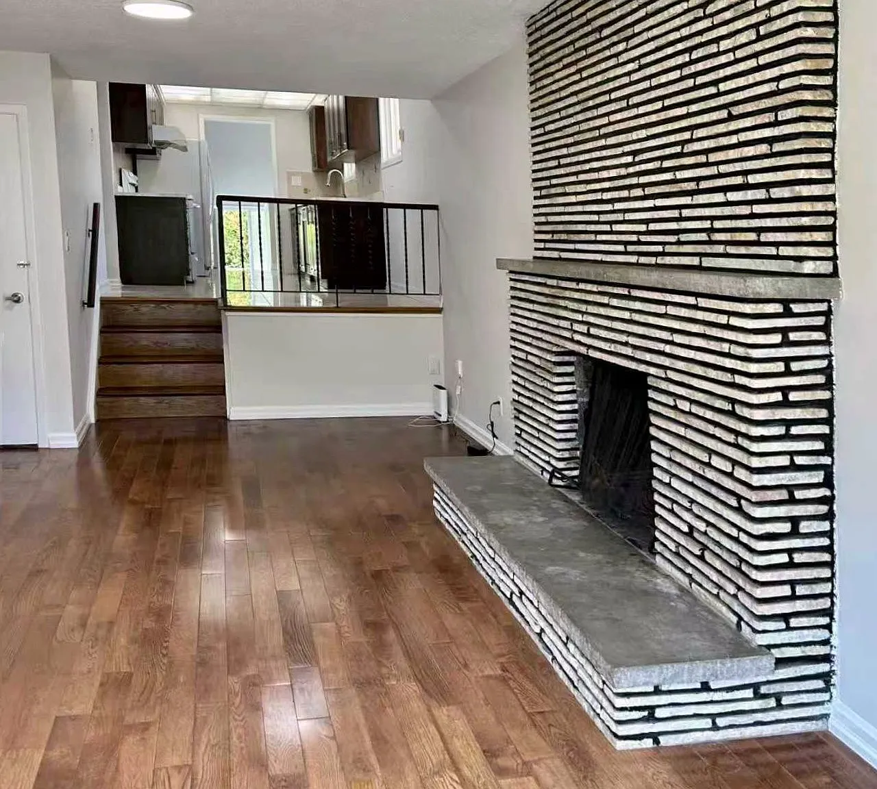 4 bed, $3,700 — Photo 4