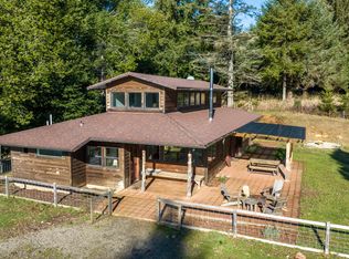 91729 N Bank Ln, Coquille, OR 97423